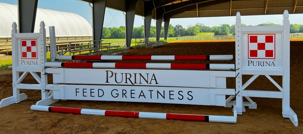 Purina. Feed Greatness